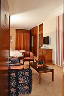 Le Cedrus Hotel