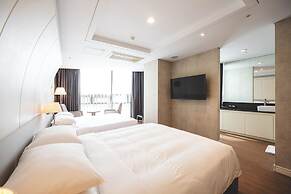 Sunset Hotel