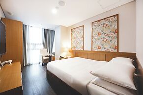 Sunset Hotel