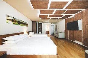 Sunset Hotel