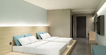 Kolon Hotel