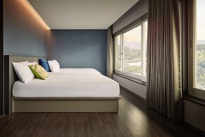 Kolon Hotel
