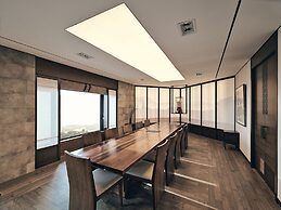 Kolon Hotel