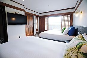 Kolon Hotel