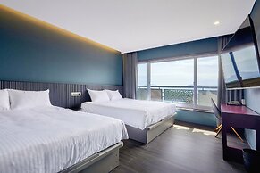 Kolon Hotel