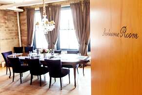 The Ivy at Verity