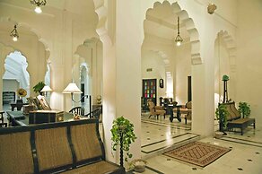 WelcomHeritage Bal Samand Lake Palace