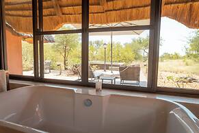 Mohlabetsi Safari Lodge