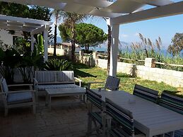 Petruso Resort