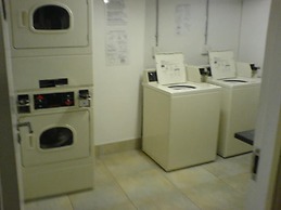 Glaston House 206 Apartment
