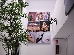 El Faisan C&R Hotel