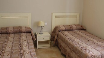 Apartamentos Esmeralda Suites