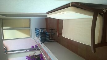 J & B Holiday House