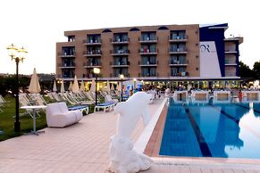 Roses Hotel