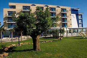 Roses Hotel