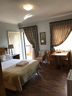 Albatross Guest House