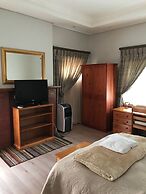 Albatross Guest House
