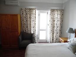 Albatross Guest House