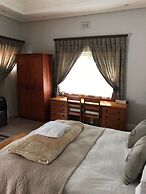 Albatross Guest House