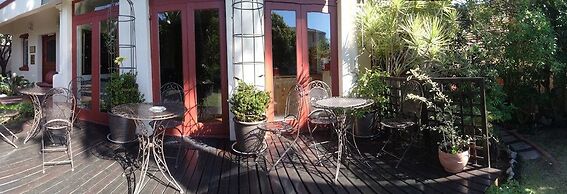 Albatross Guest House