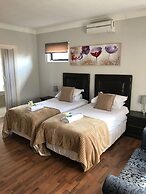 Albatross Guest House