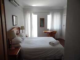 Albatross Guest House