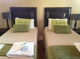 Albatross Guest House