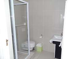 Albatross Guest House