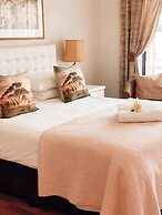 Albatross Guest House