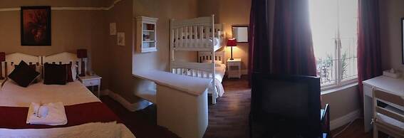 Albatross Guest House