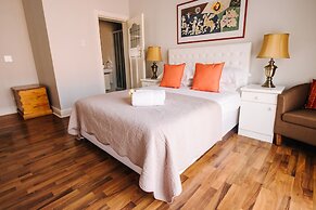 Albatross Guest House