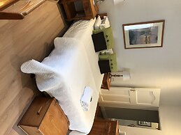 Albatross Guest House