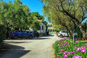 Hanioti Village Resort