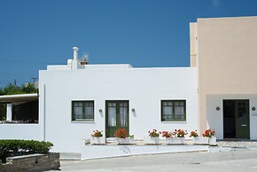 Ostria Hotel