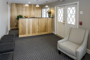 Center Harbor Inn