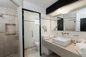 Zafiro Beach Boutique Resort