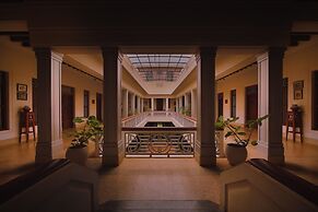 Visalam- Cgh Earth