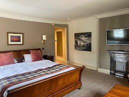 Royal Oak Hotel