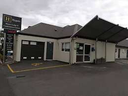 Beetham Park Motel