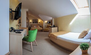 Euro Garni Hotel