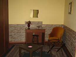 Hotel Iris