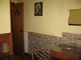 Hotel Iris
