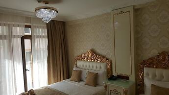Best Town Hotel