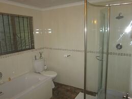 Knysna Herons Guest House