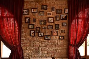Mont Helmos Hotel