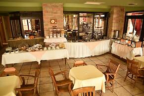 Mont Helmos Hotel