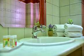 Mont Helmos Hotel