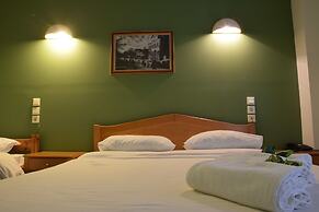 Mont Helmos Hotel