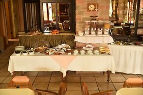 Mont Helmos Hotel