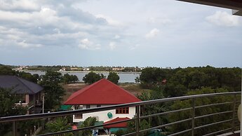 Chaweng Lakeview Condotel